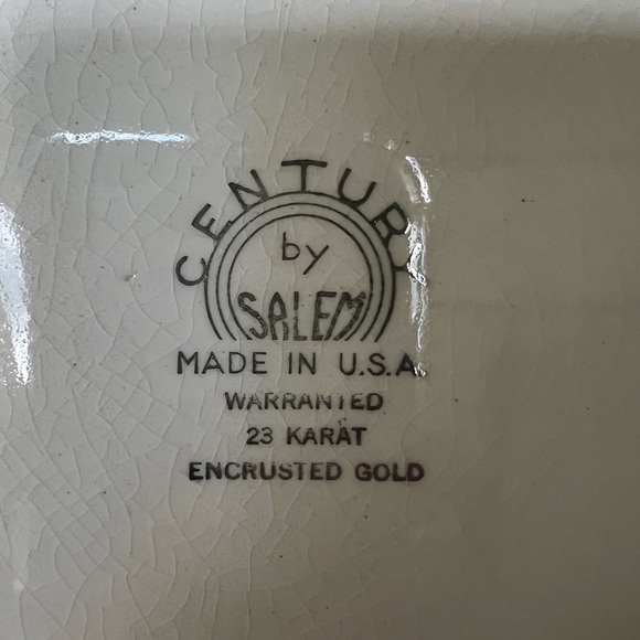 Century by Salem 10” Vintage Plate Gold-Encrusted - Picture 7 of 8